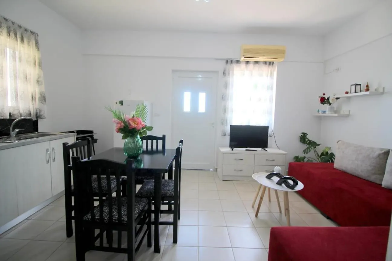 Nikol Apartments Saranda