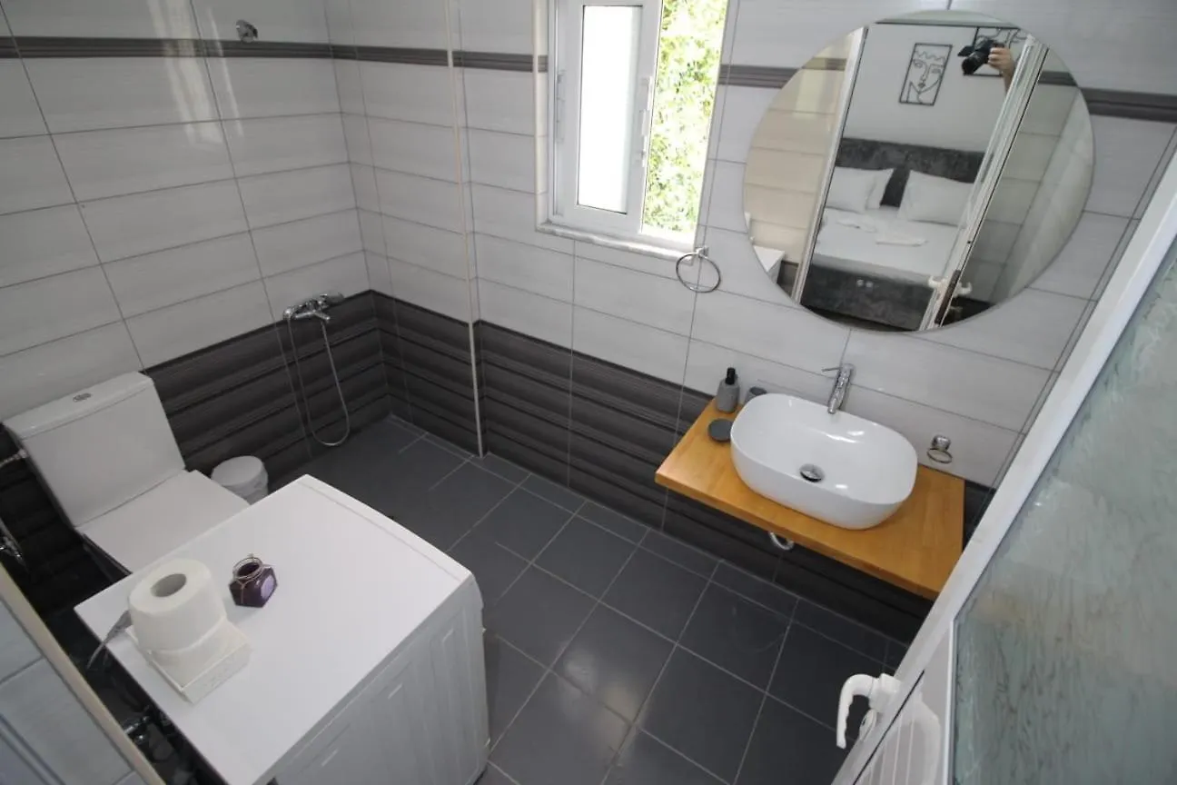Nikol Apartments Saranda